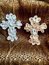 Load image into Gallery viewer, Oyster Cross handmade with love in Charleston